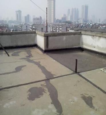 赛罕漏水维修 楼顶漏水是什么原因，楼顶漏水维修方法是什么?
